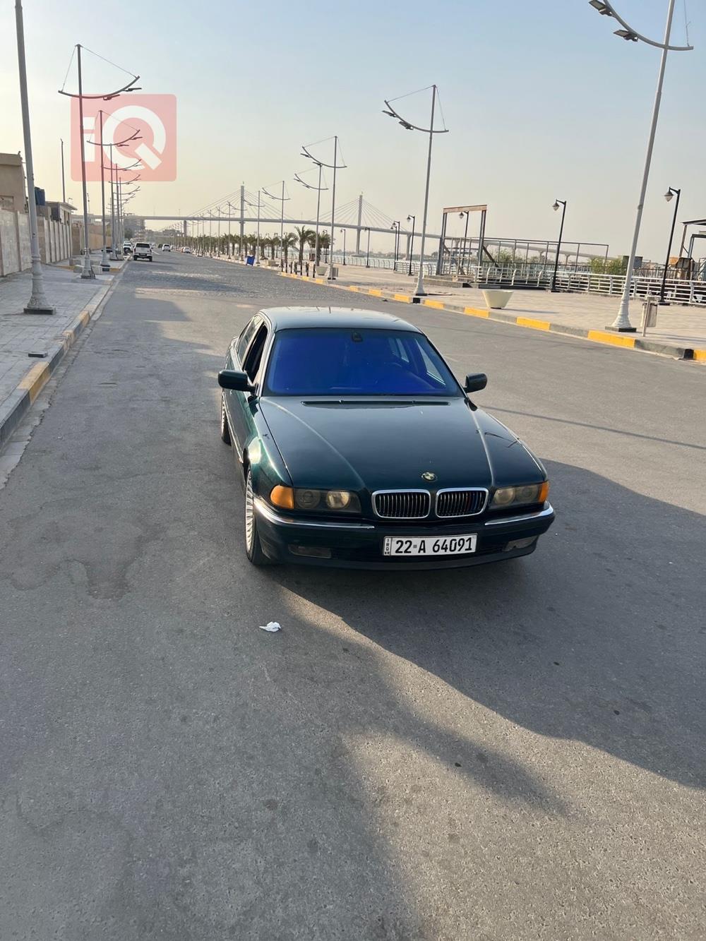 بي ام دبليو الفئة 7